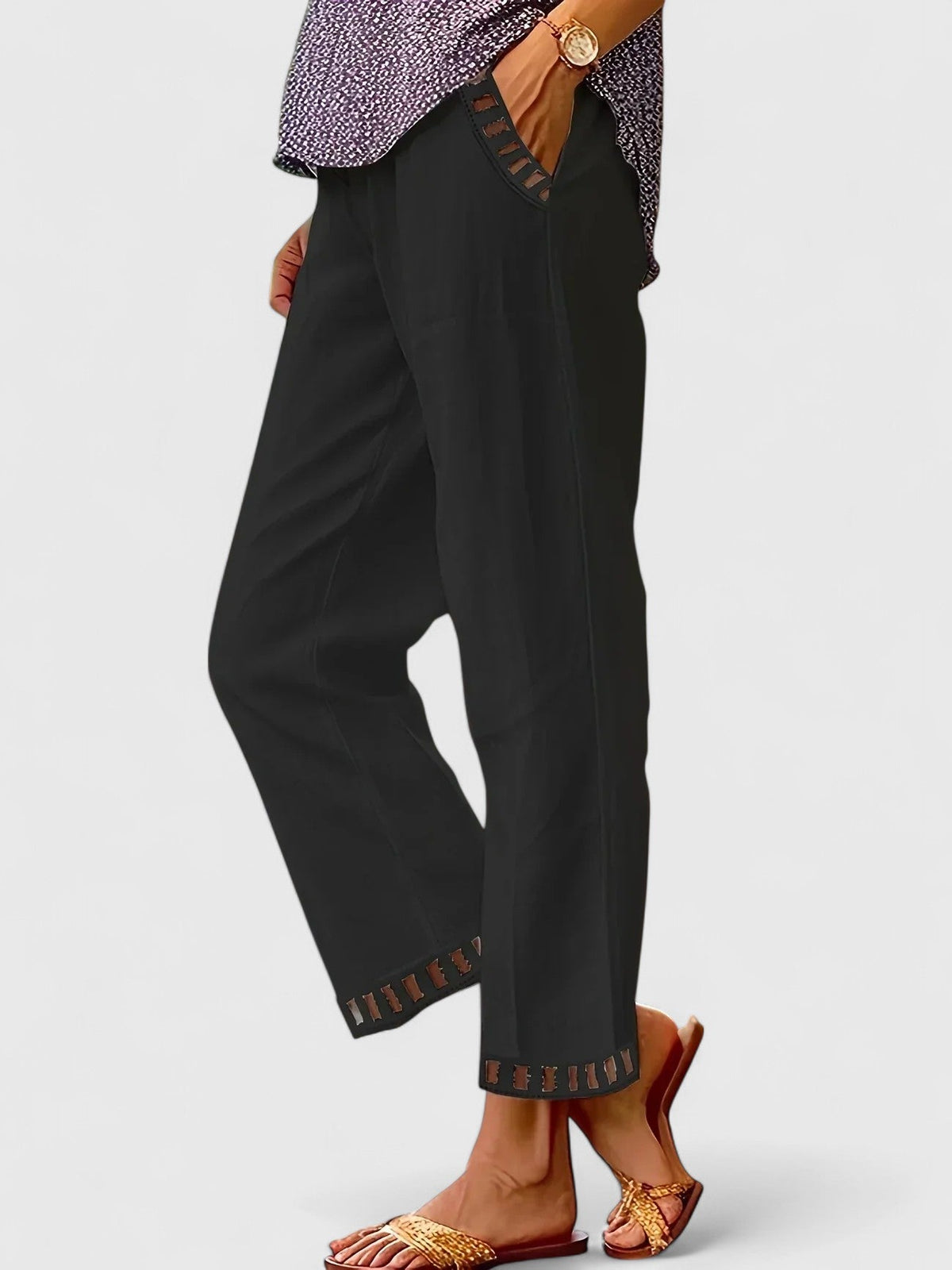 June | Sophisticated Contrast-Trim Cropped Pants