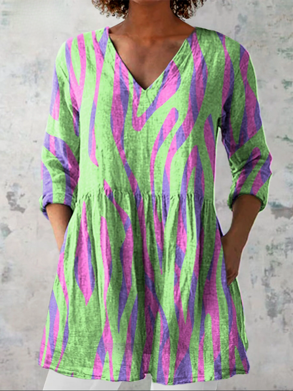 Patricia | Long Blouse with V-Neck