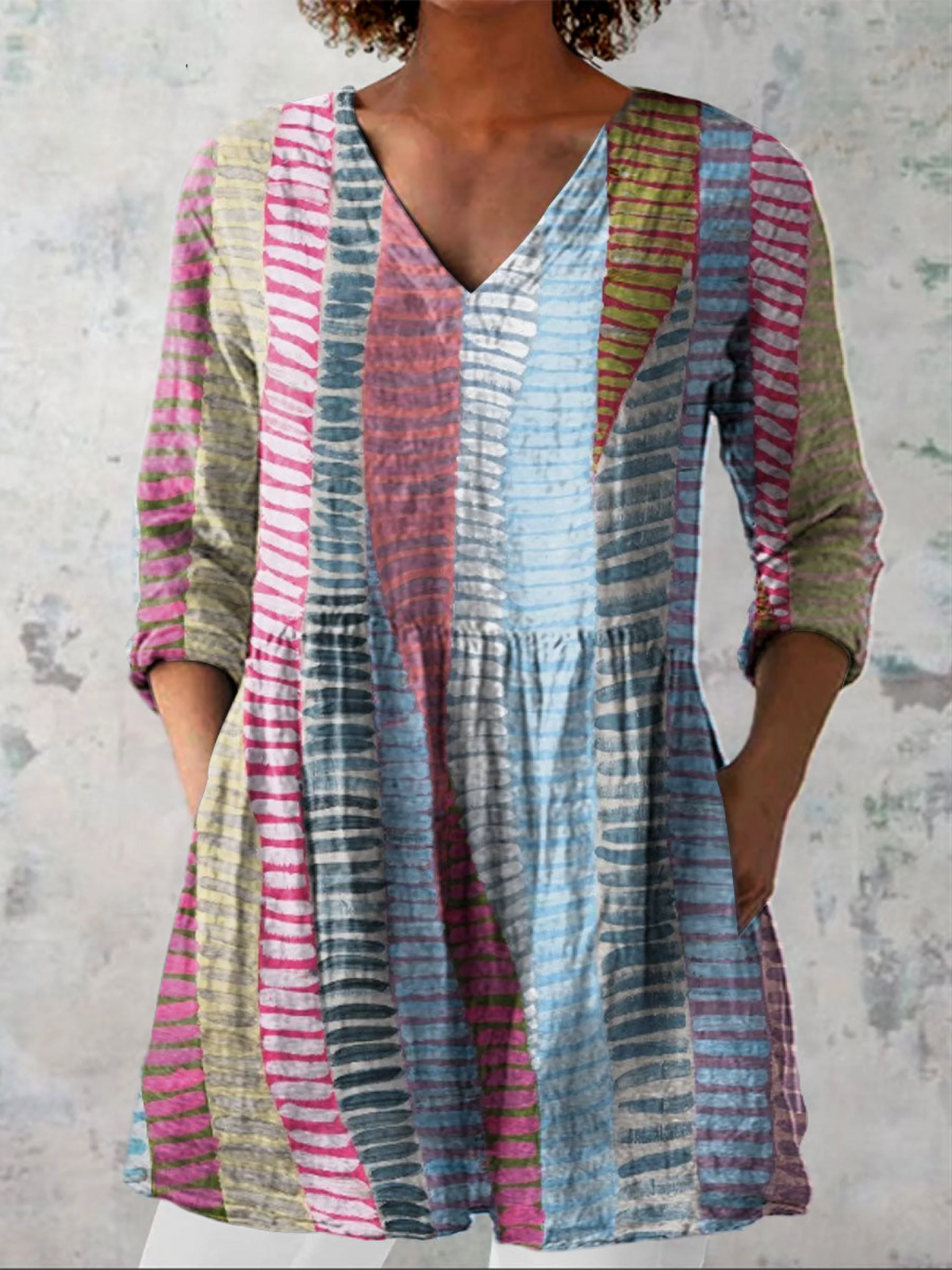 Gillian | Long Blouse with V-Neck