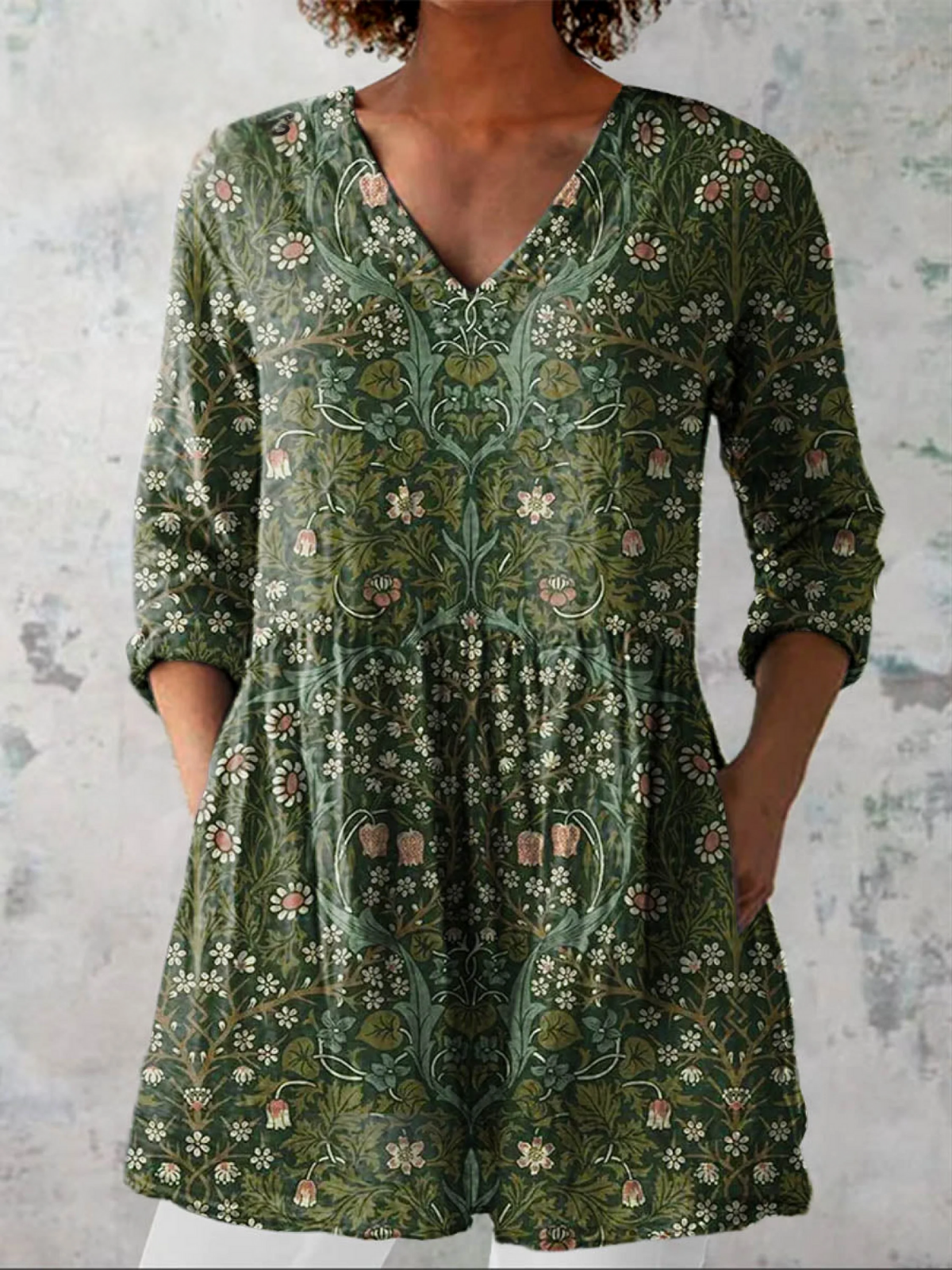 Karen | Long Blouse with V-Neck