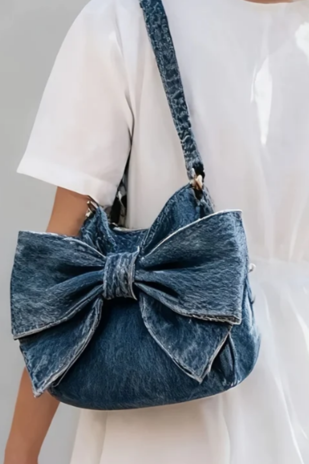 Anika | Retro Bow Shoulder Bag