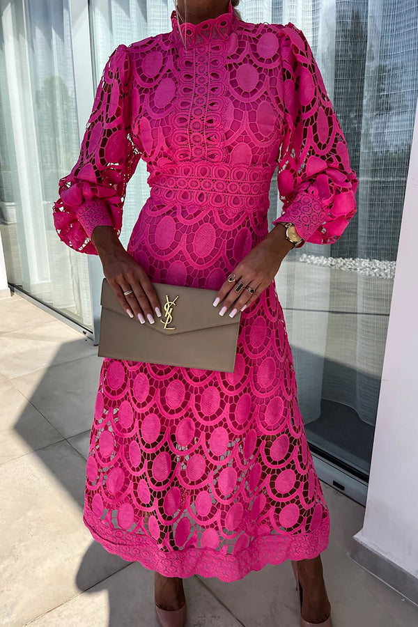 Urbana | Elegant Fitted Midi Dress