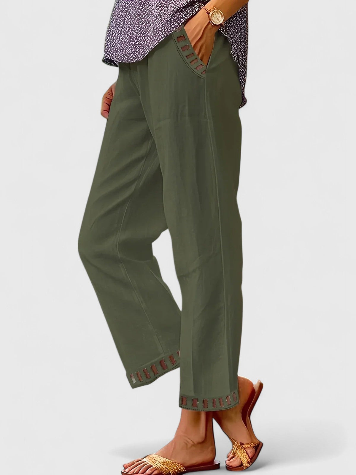 June | Sophisticated Contrast-Trim Cropped Pants