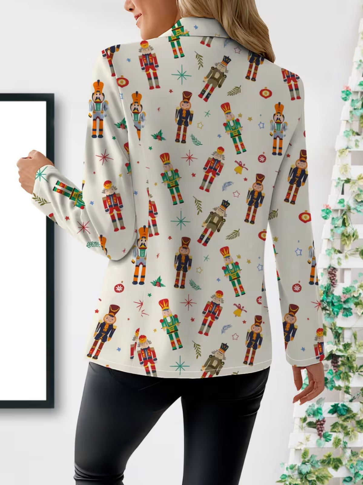 Wren | Nutcracker Print Single-Button Blazer